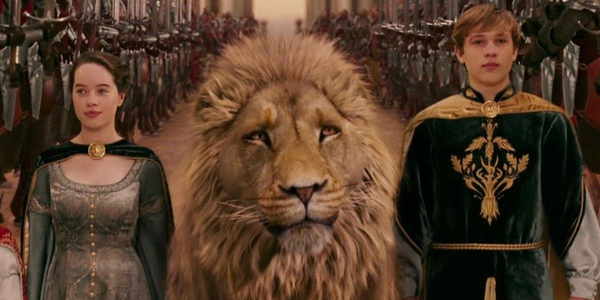 Кадр из фильма Хроники Нарнии: Лев, колдунья и волшебный шкаф